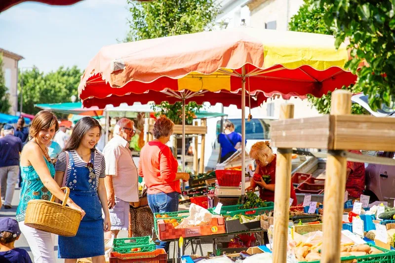 Marché de Langon le v ... - Crédit: Agence Les Conteurs | CC BY-NC-ND 4.0