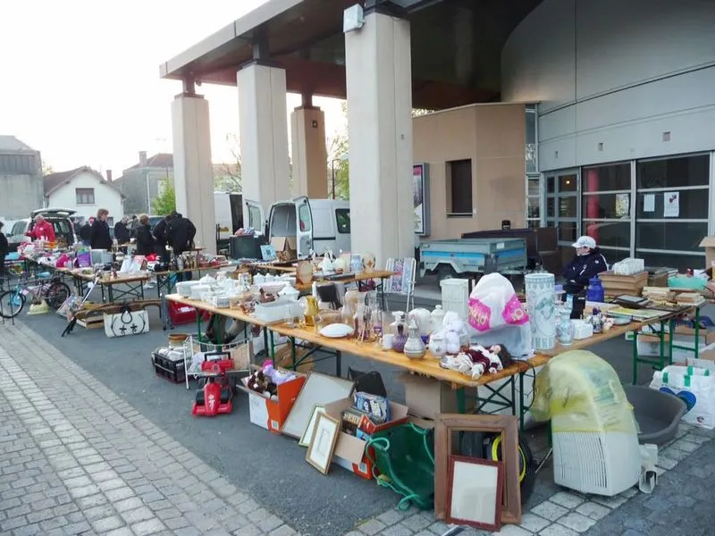 Brocante du Champ de ... - Crédit: ©CDF St André | CC BY-NC-ND 4.0