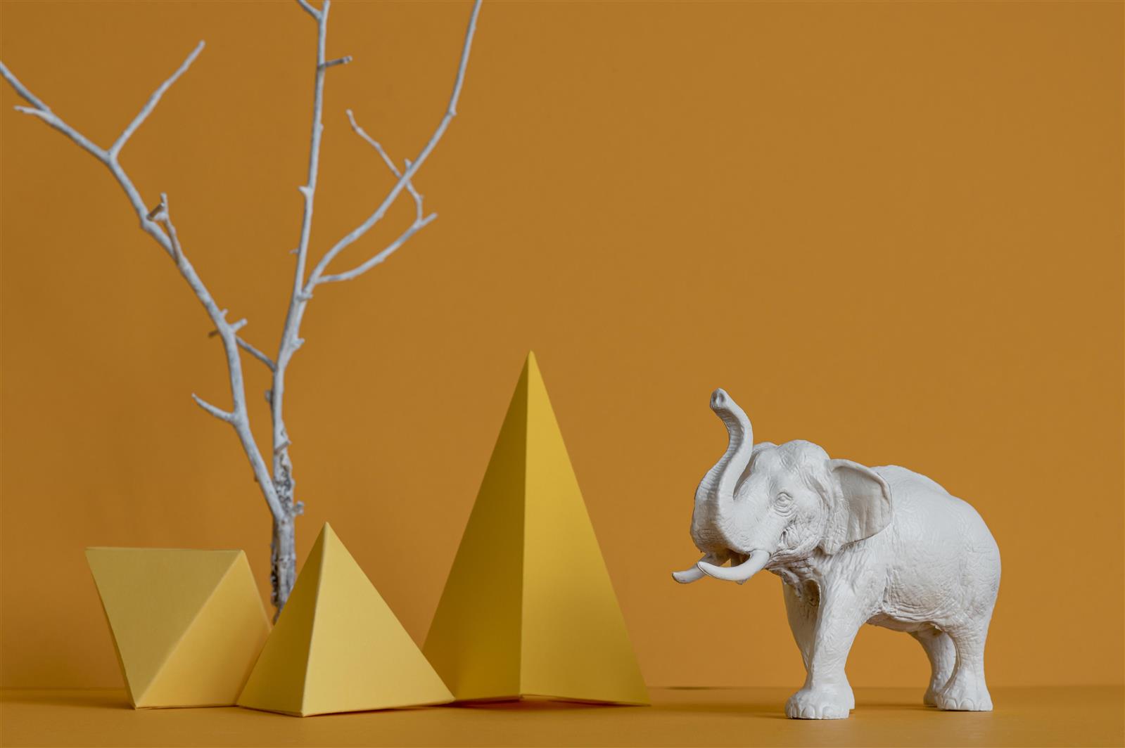 Urzo, l'éléphant méchant