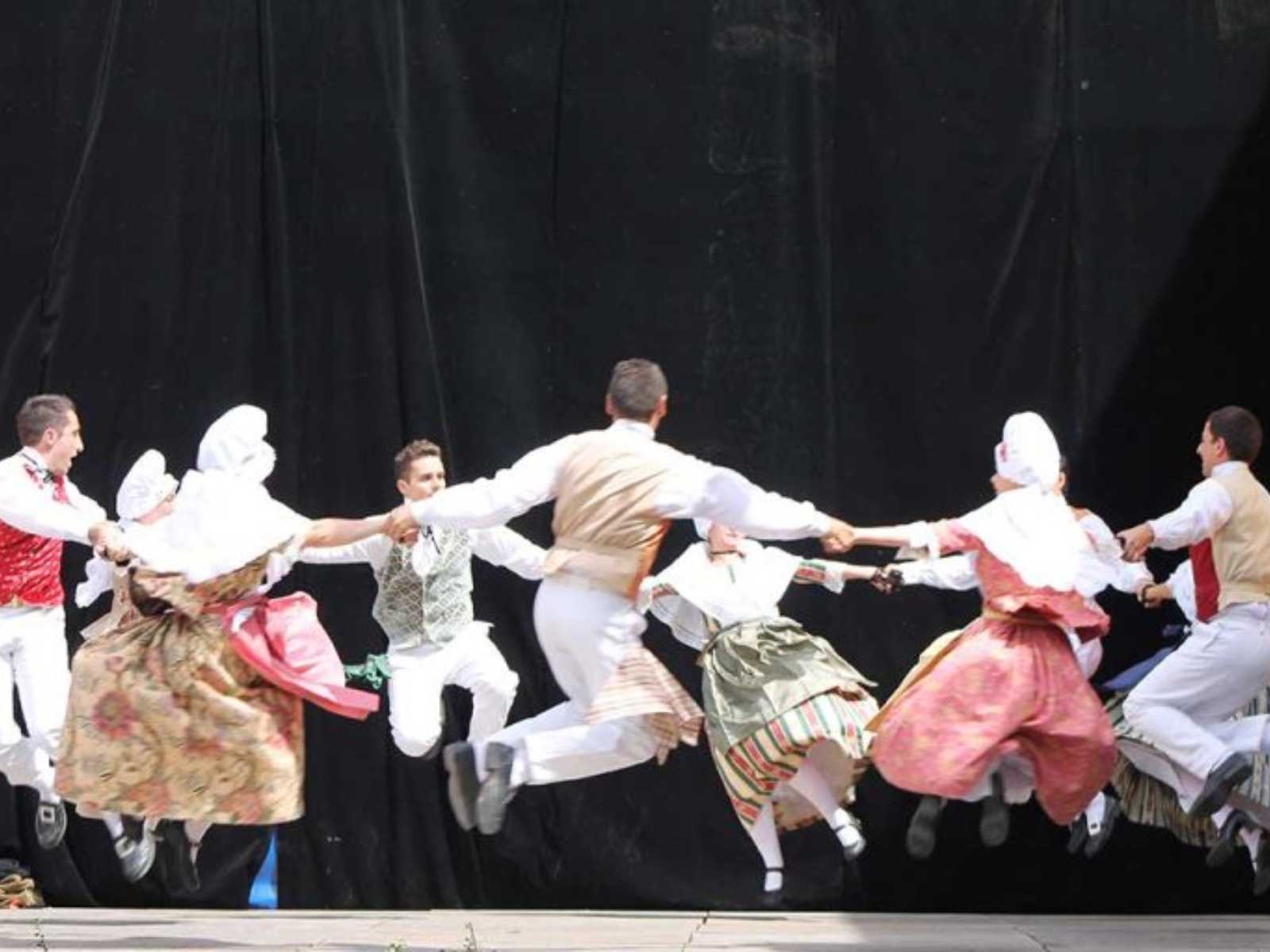 Mercredi en Musique - Ballet folklorique « New ...