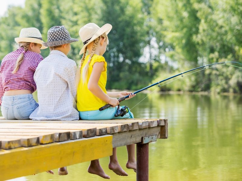 Apprends à pêcher avec un animateur fédéral !