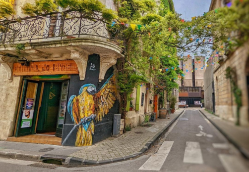 Balade urbaine aux Capucins : Déambulations se ...