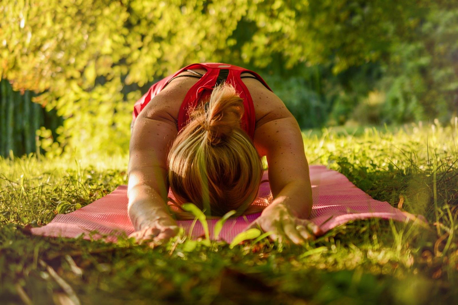 Vin & Yoga au Château de La Croix