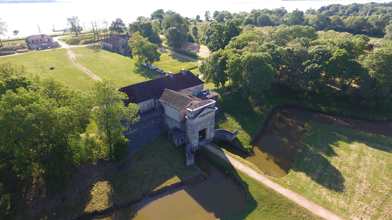 Exposition : Peindre le Médoc, une passion ret ...