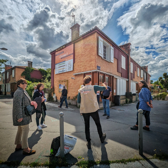 Balade urbaine à Bacalan : Un village à visage ...