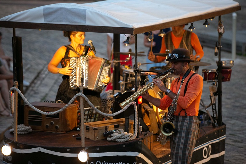 La Guinguette de Peggy en déambulation