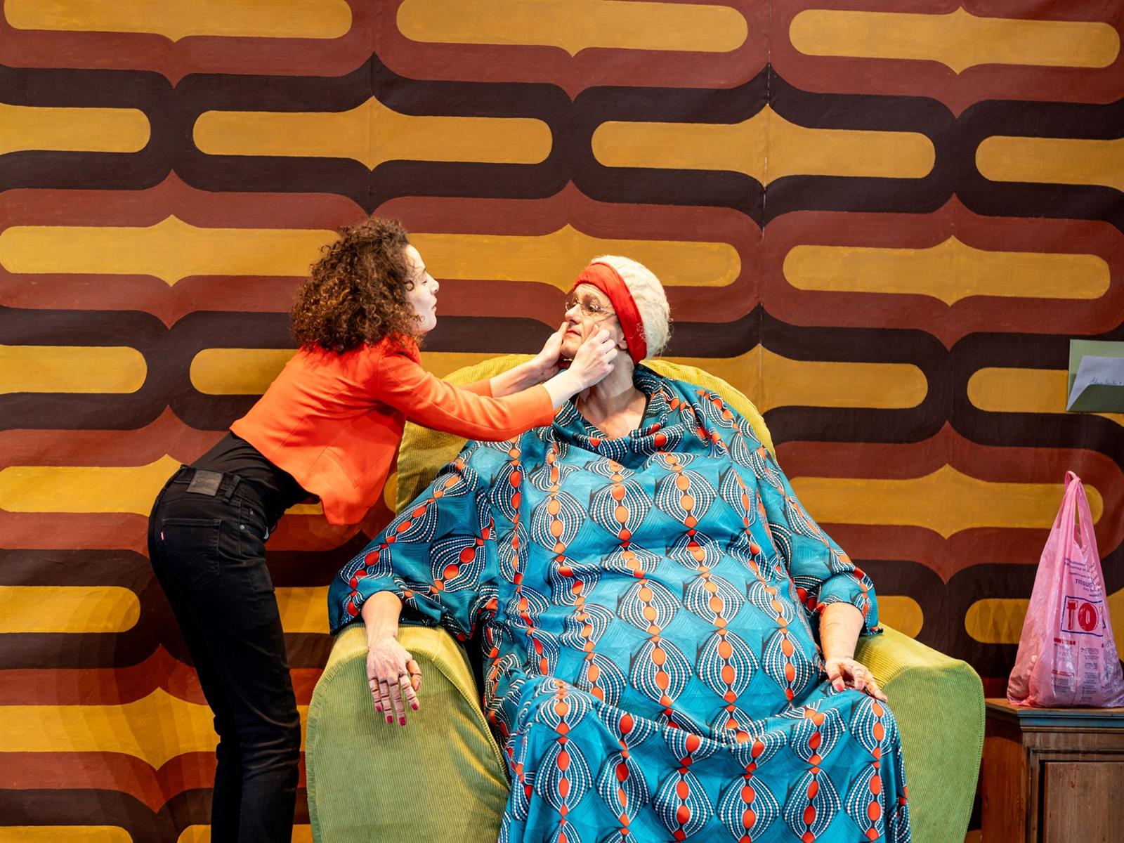 Théâtre : Groupe Anamorphose - "Demande à Alma !"