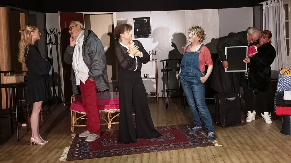 REPRESENTATION THEATRALE: LES CAFE THEAFFREUX  ...