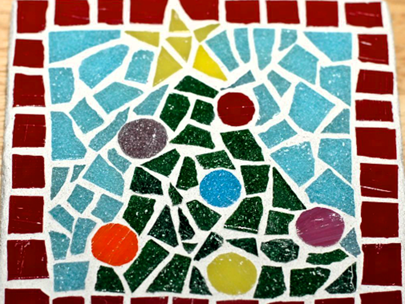 Mosaïque de Noël avec Marie-Christine à la Rec ...