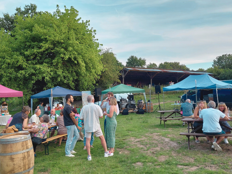 Guinguette viticole éphémère au Château la Mar ...