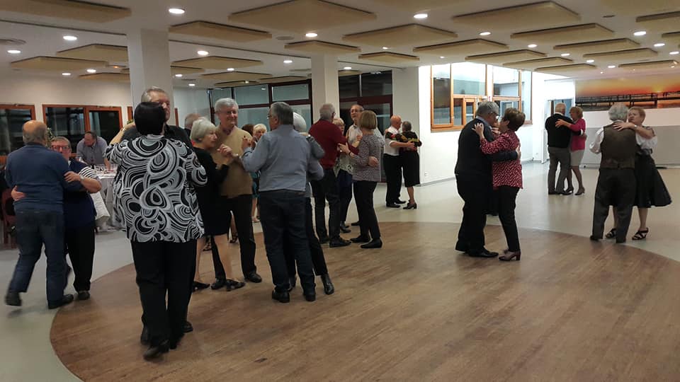 Déjeuner dansant du printemps