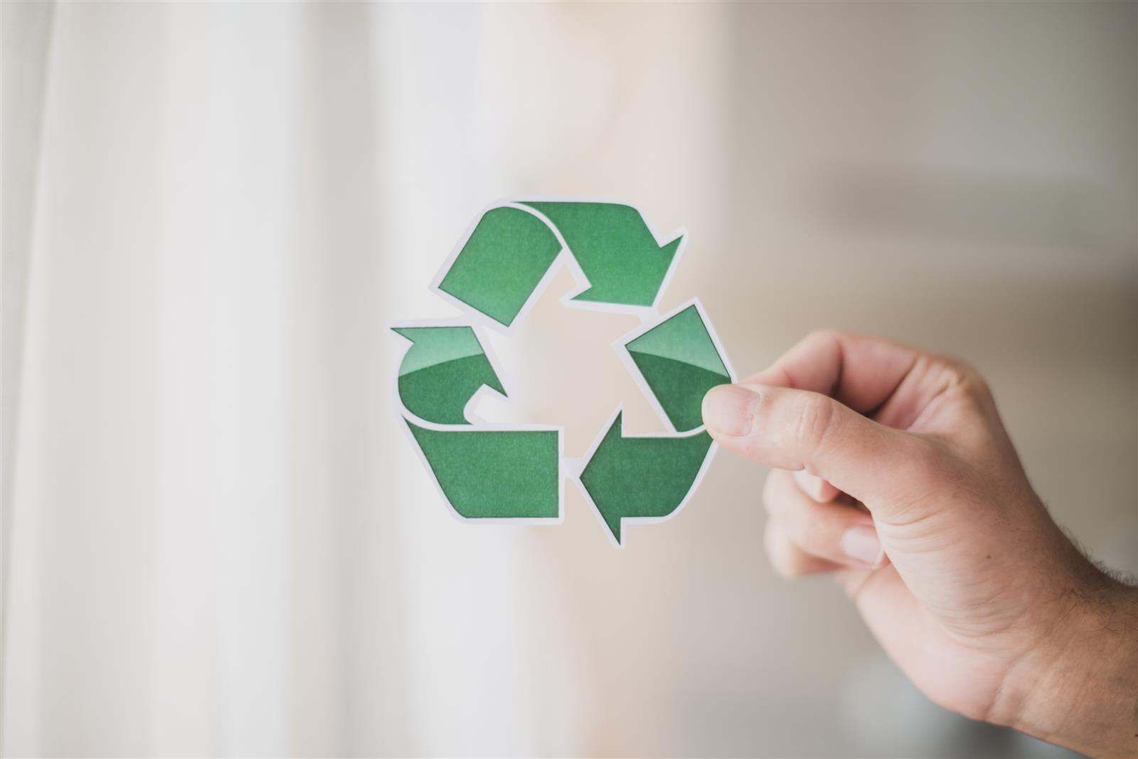 Vide RepEyre : bricolage, jardinage, éclairage