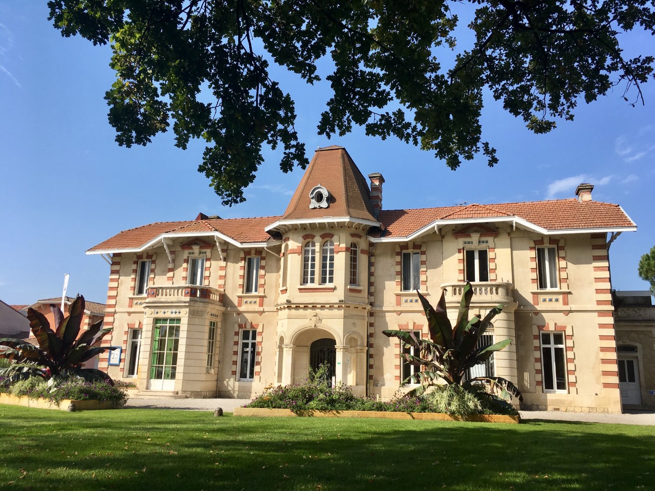 Exposition de "Formes et Couleurs"