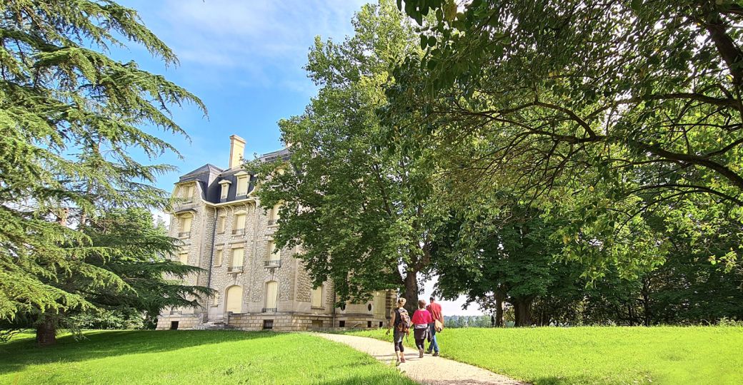 Festival Arts de la rue : Côté Jardin - Podens ...