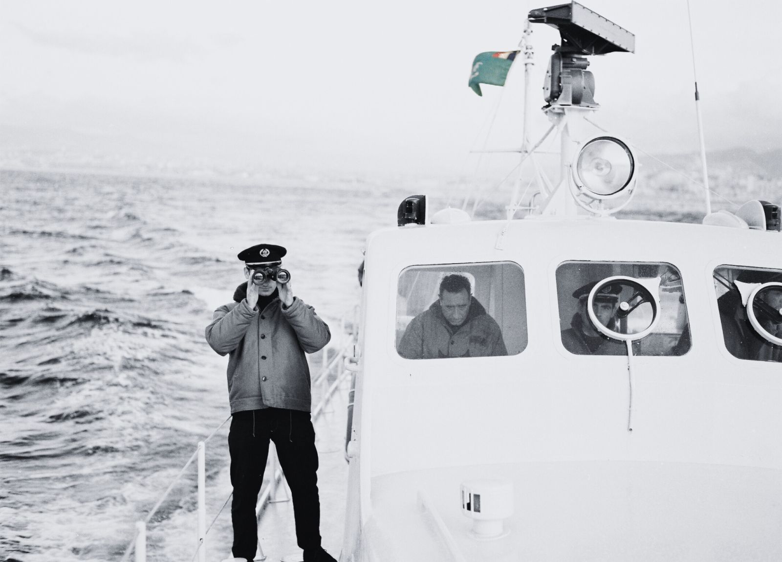 La douane aux frontières du large