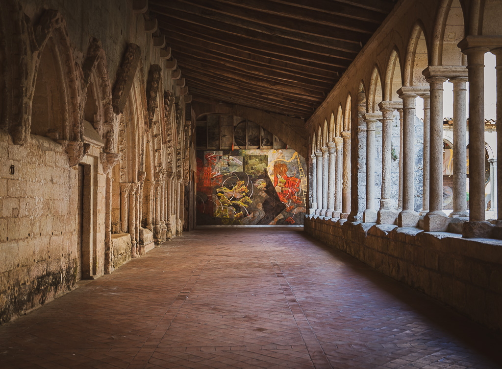 JOURS-NEZ DES SENTEURS CLOÎTRE DE L’EGLISE COL ...
