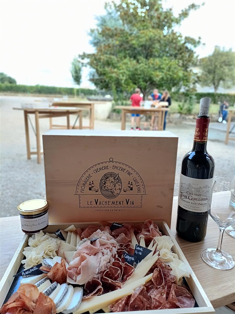 Les Apéros du Château Tour Guillotin