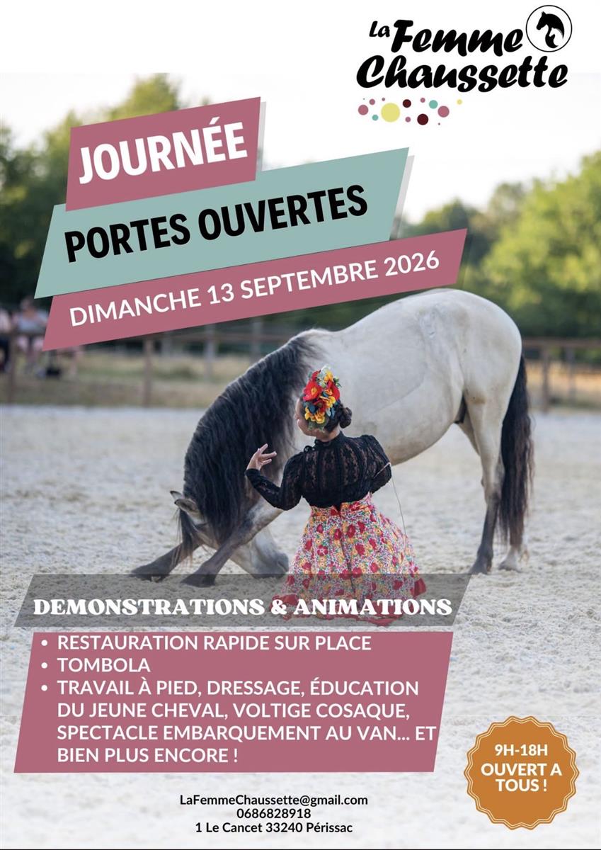 Porte Ouverte La Femme Chaussette