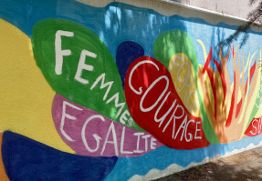 Balade urbaine à Cenon  : "Quartier au féminin Histoire et héritage au féminin"