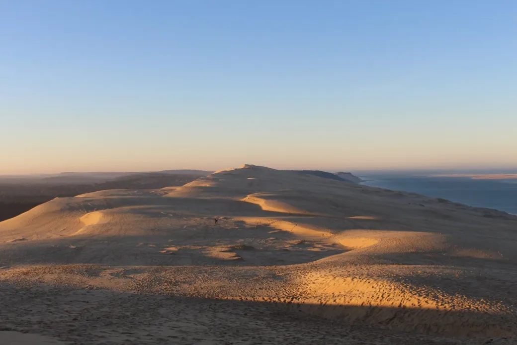Lever du soleil sur l ... - Crédit: Syndicat mixte de la dune du pilat | CC BY-NC-ND 4.0