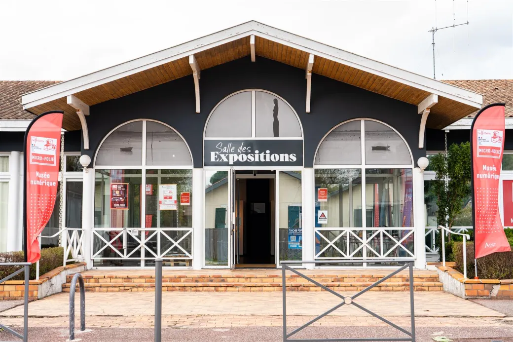 Exposition annuelle d ... - Crédit: micro-folie-arès | CC BY-NC-ND 4.0