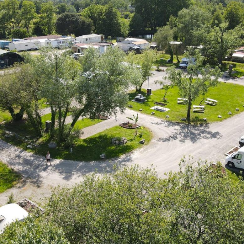 Aire de Camping Cars Le Grain