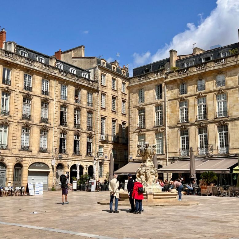 Place du Parlement