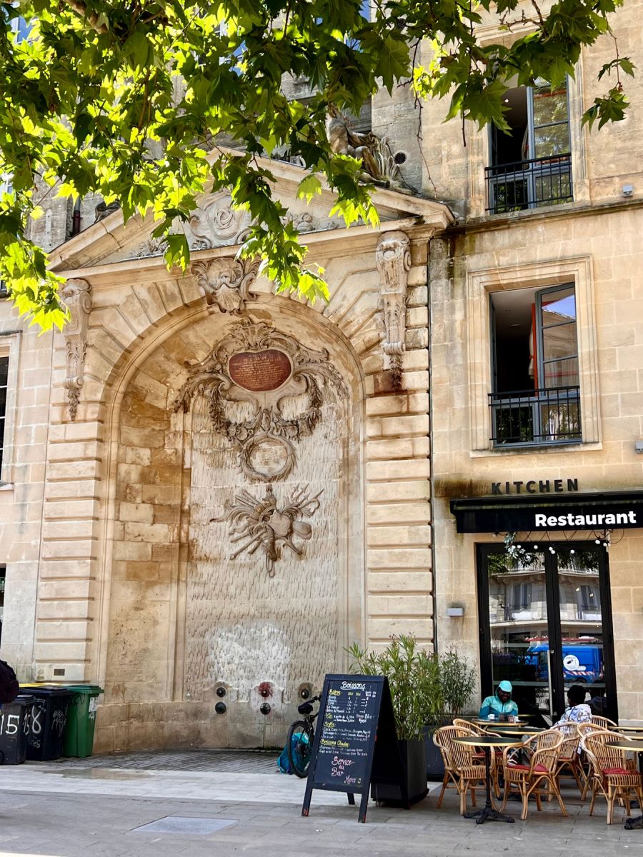 Fontaine de la place Saint Projet