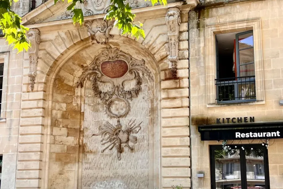 Fontaine de la place Saint Projet