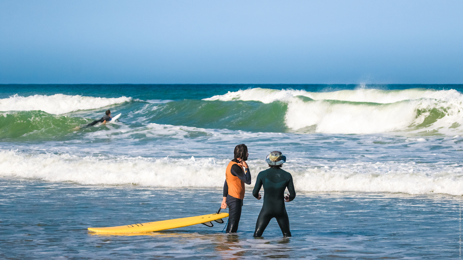 Twins Surf School