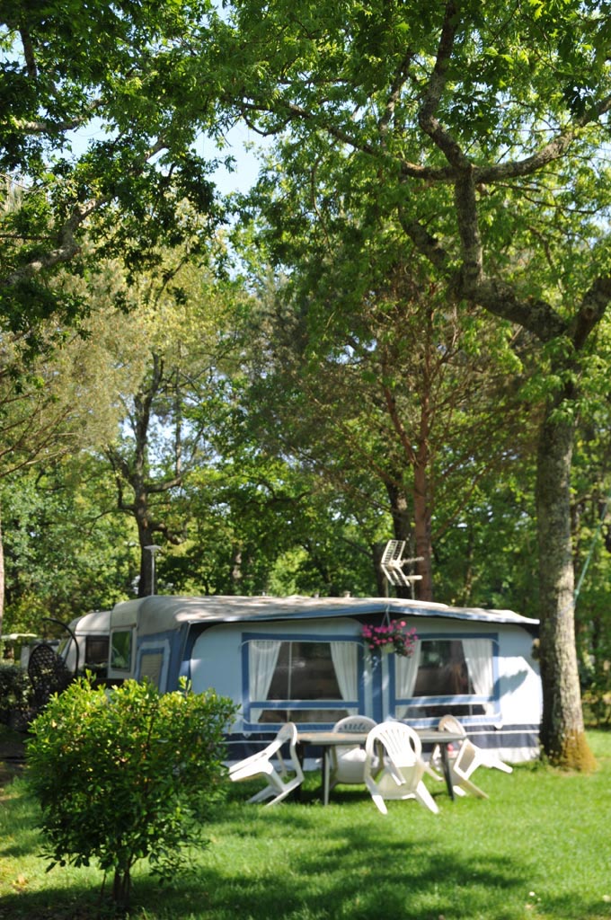 Camping Fontaine Vieille Campings, Mobil Homes à AndernoslesBains
