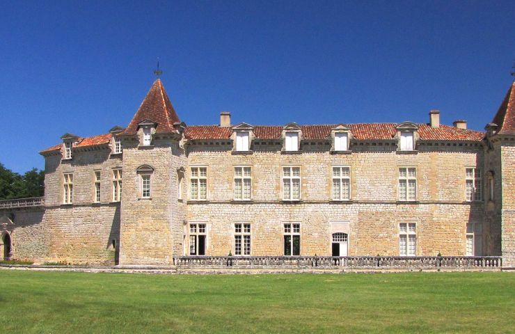Cazeneuve Castle