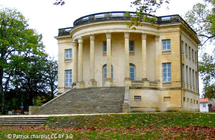 Maison Carrée d'Arlac