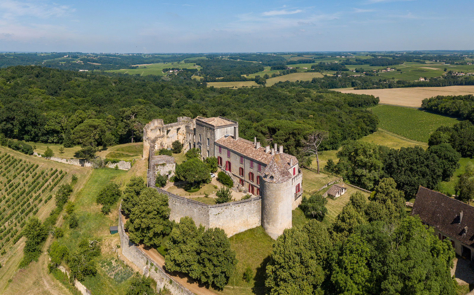 Benauge Castle