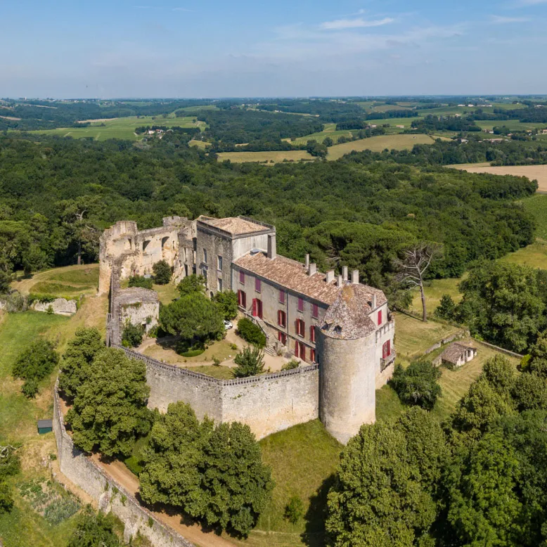 Benauge Castle