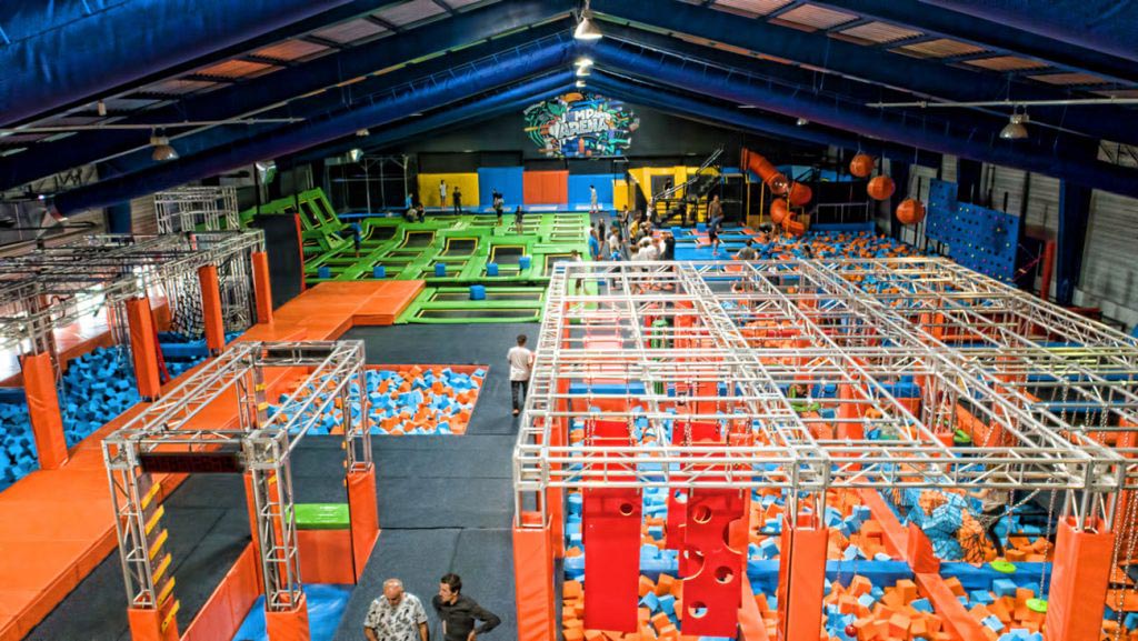 Jump Arena Bases de Loisirs / Parcs d'attractions à Bègles Guide