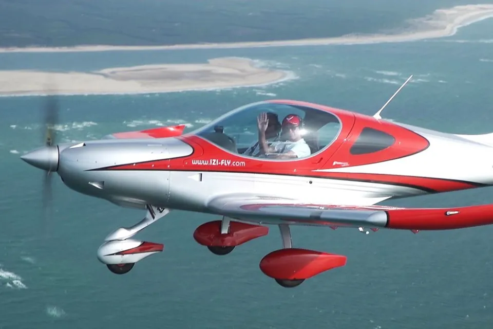 IZI-FLY