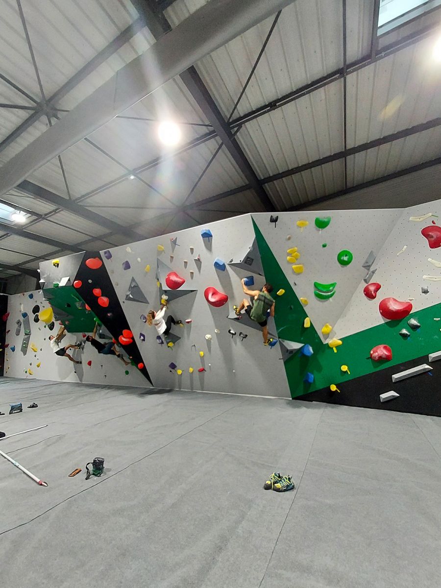 ST Climbing Escalade à AndernoslesBains Guide Bordeaux Gironde