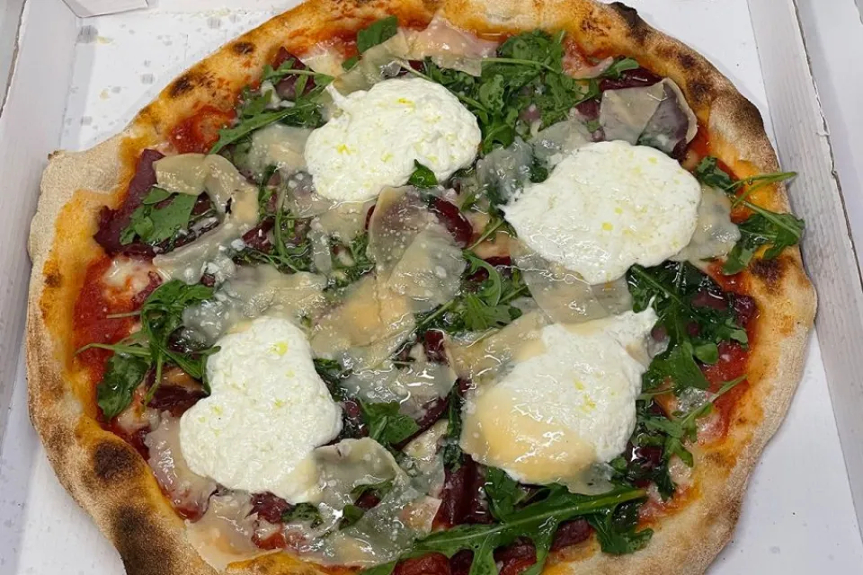 Pizza Celloni