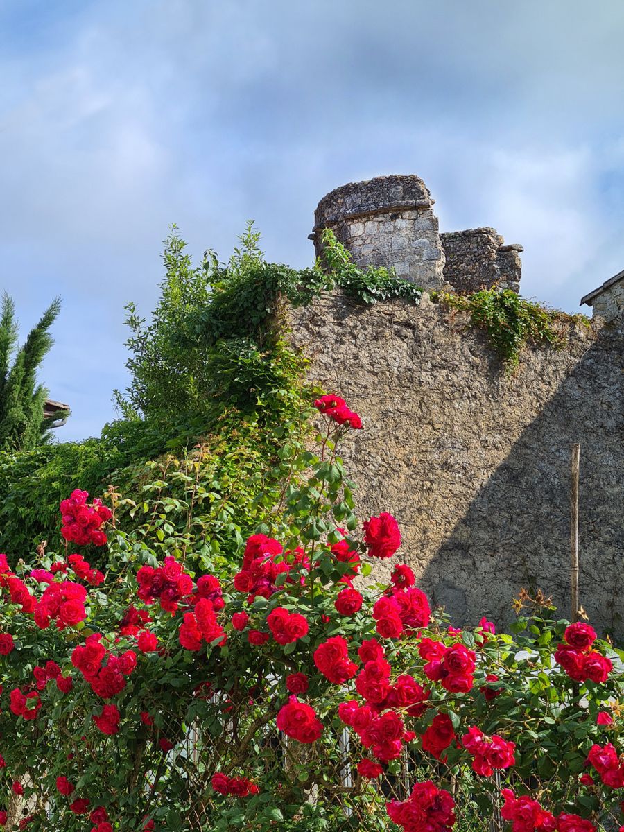 chateau de podensac tower