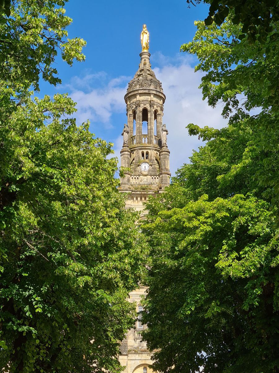 Verdelais basilica