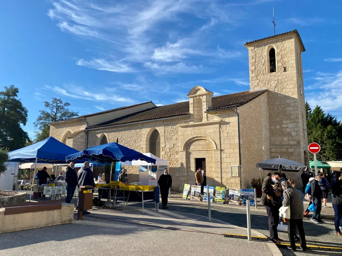 Castelnau market