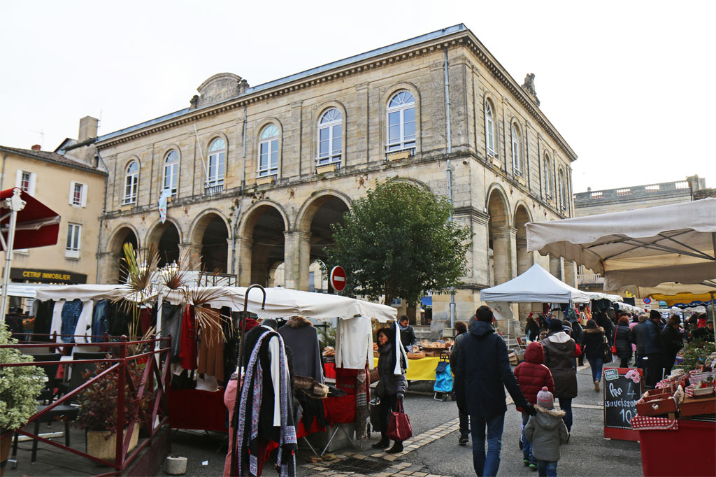 Marché de Cadillac et Halle