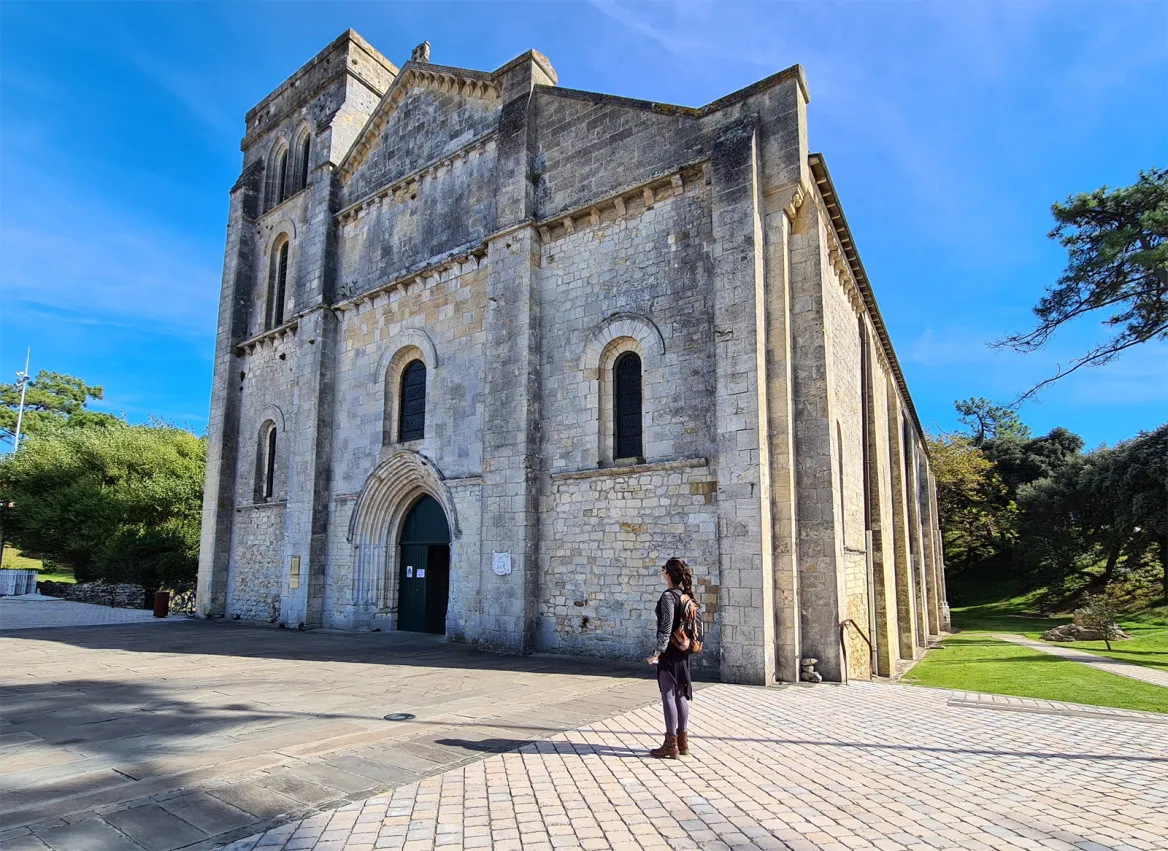 Basilique Notre-Dame-de-Fin-des-Terres