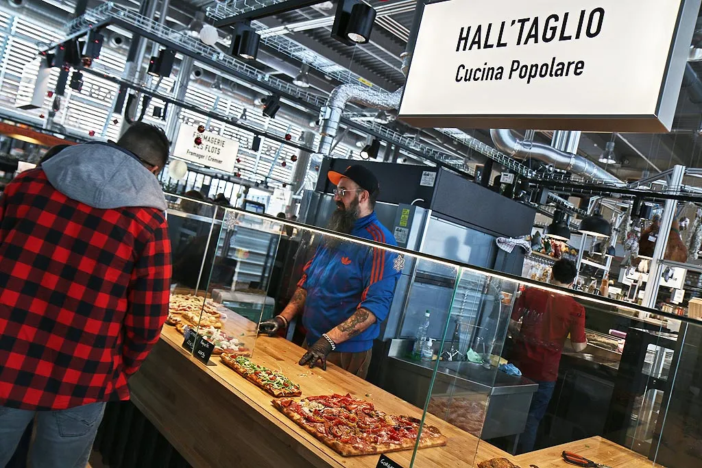 Hall Taglio à Bacalan