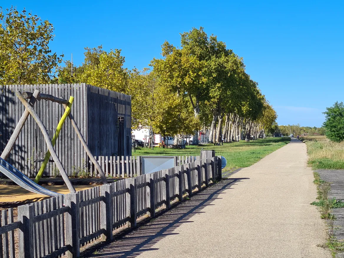Pauillac Quays