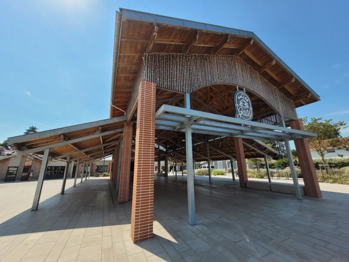 Lacanau Hall