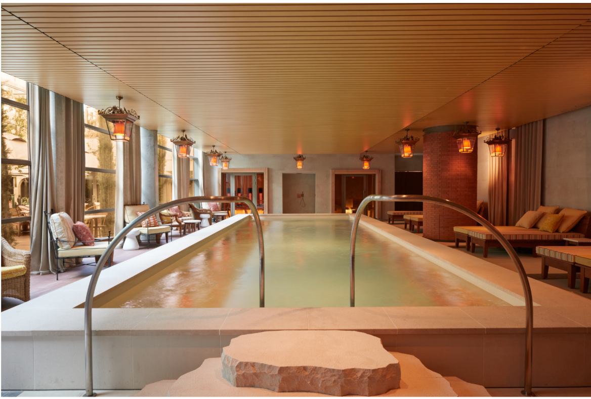 Piscine bien-être Mondrian