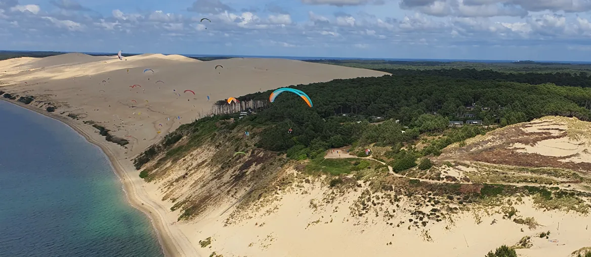 vue de la dune du pyla en parapente