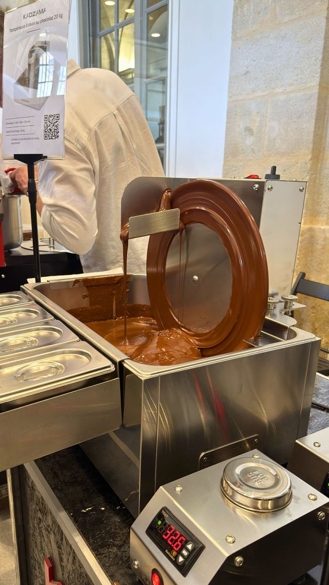 Tempéreuse à roue au chocolat